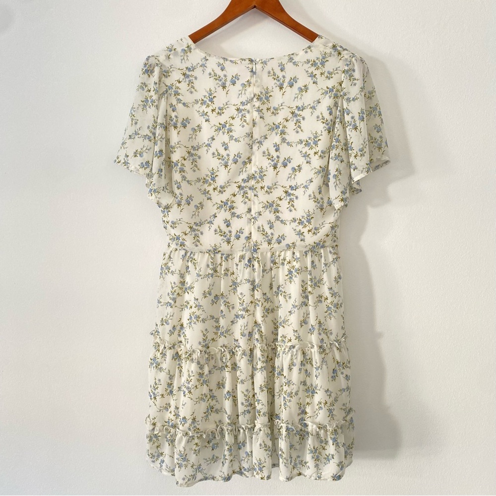 Lulus Coquette Romantic White & Blue Floral Tiered Short Sleeve Mini dress M - Picture 3 of 10